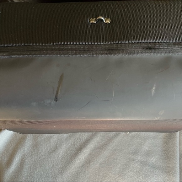 Tumi Dual-Tone Travel Bag for Men - Picture 15 of 16